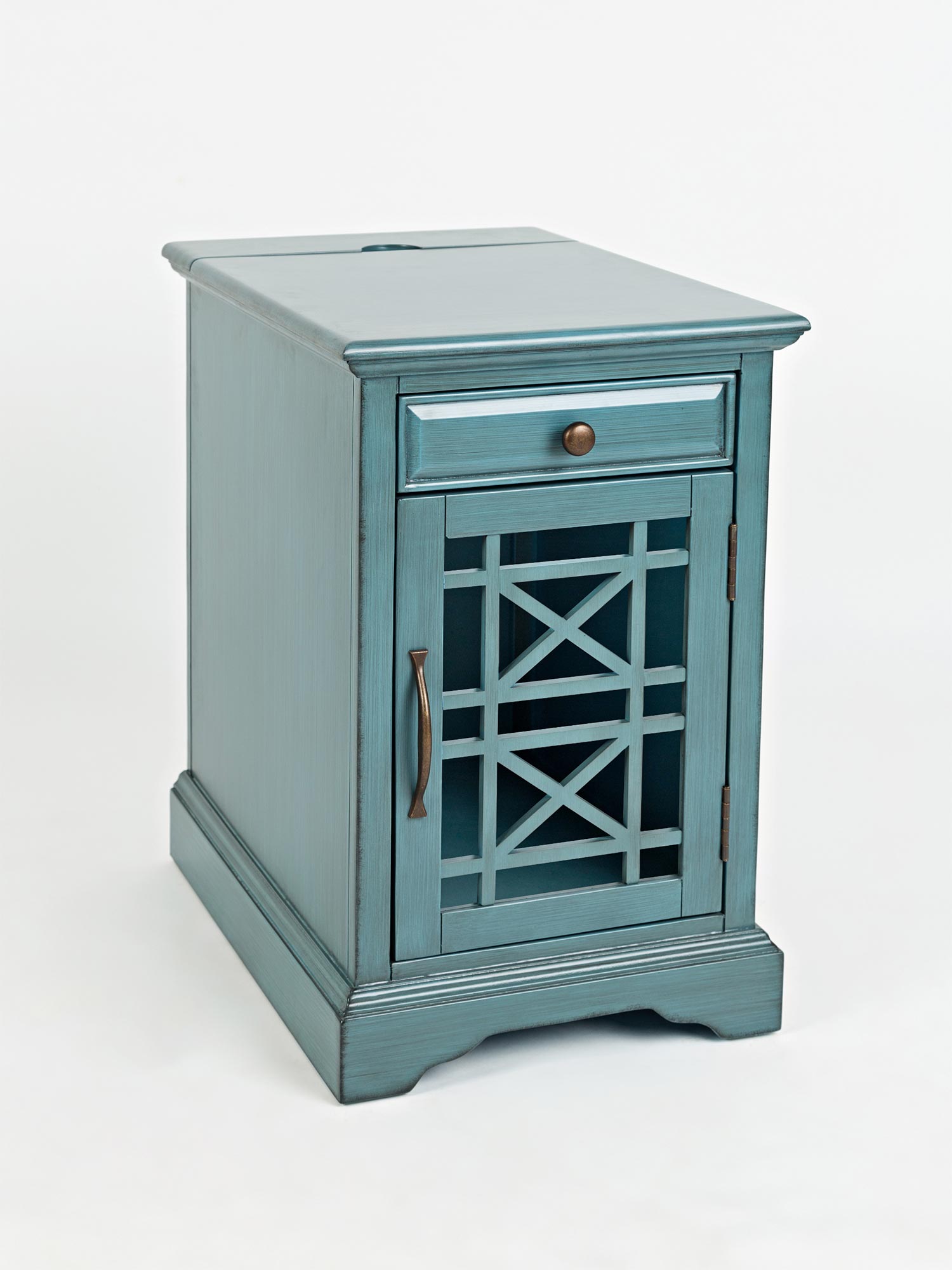 Turkusowa drewniana szafka nocna z dekoracyjnymi frontami w stylu retro