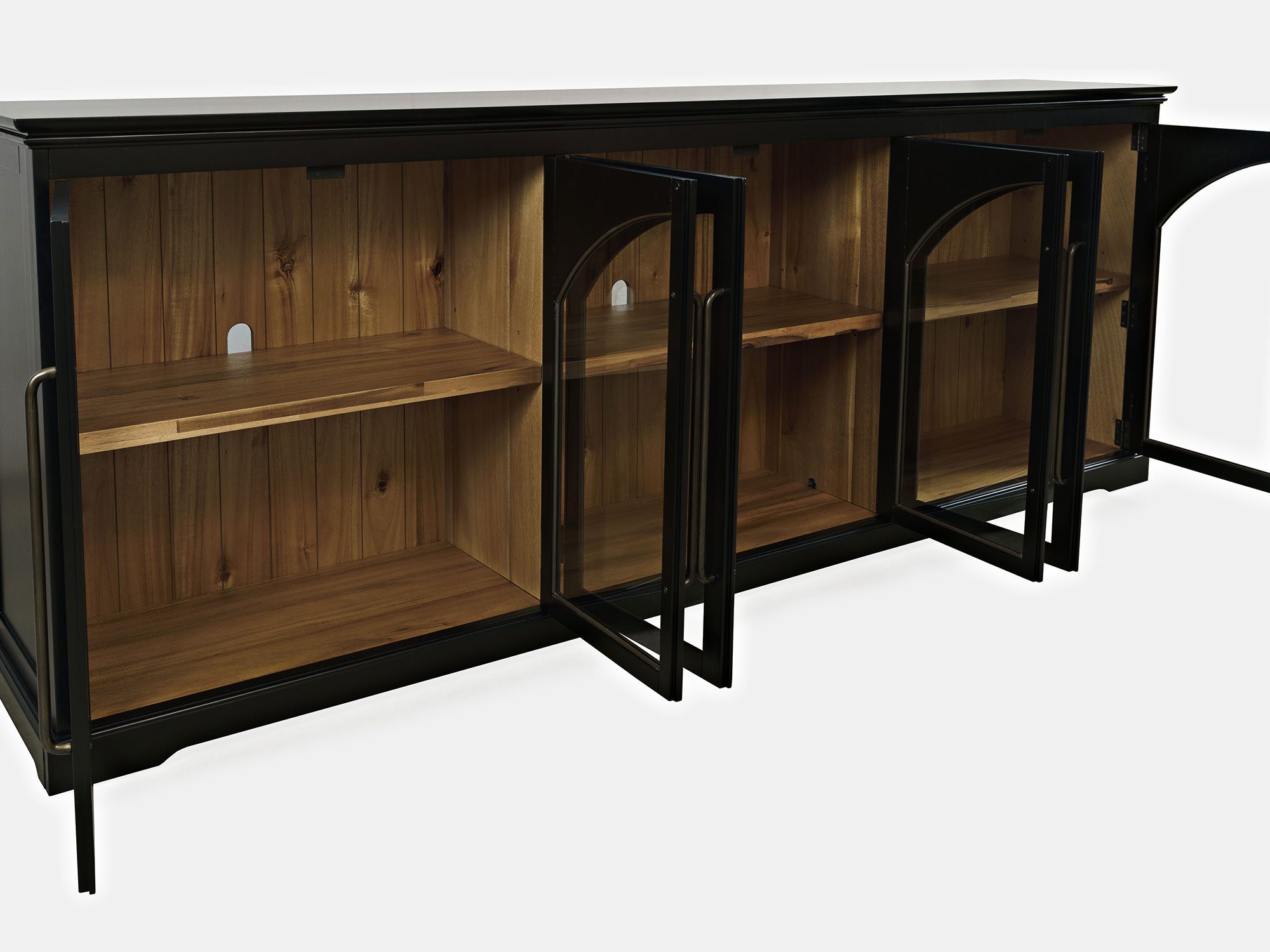 Nowoczesna witryna z czarnymi ramami i przeszklonymi drzwiami