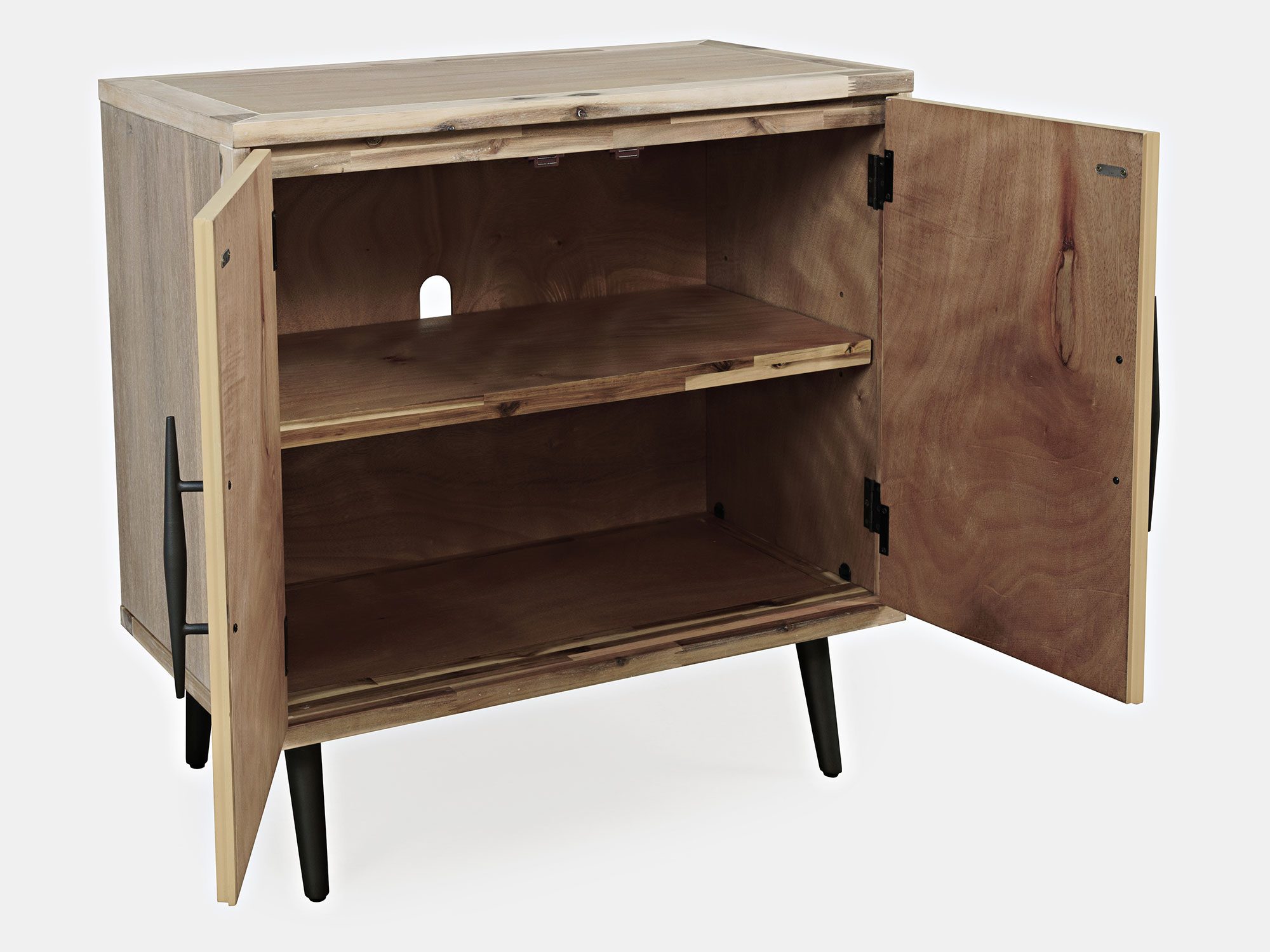 Drewniana komoda z naturalnym usłojeniem do nowoczesnych wnętrz