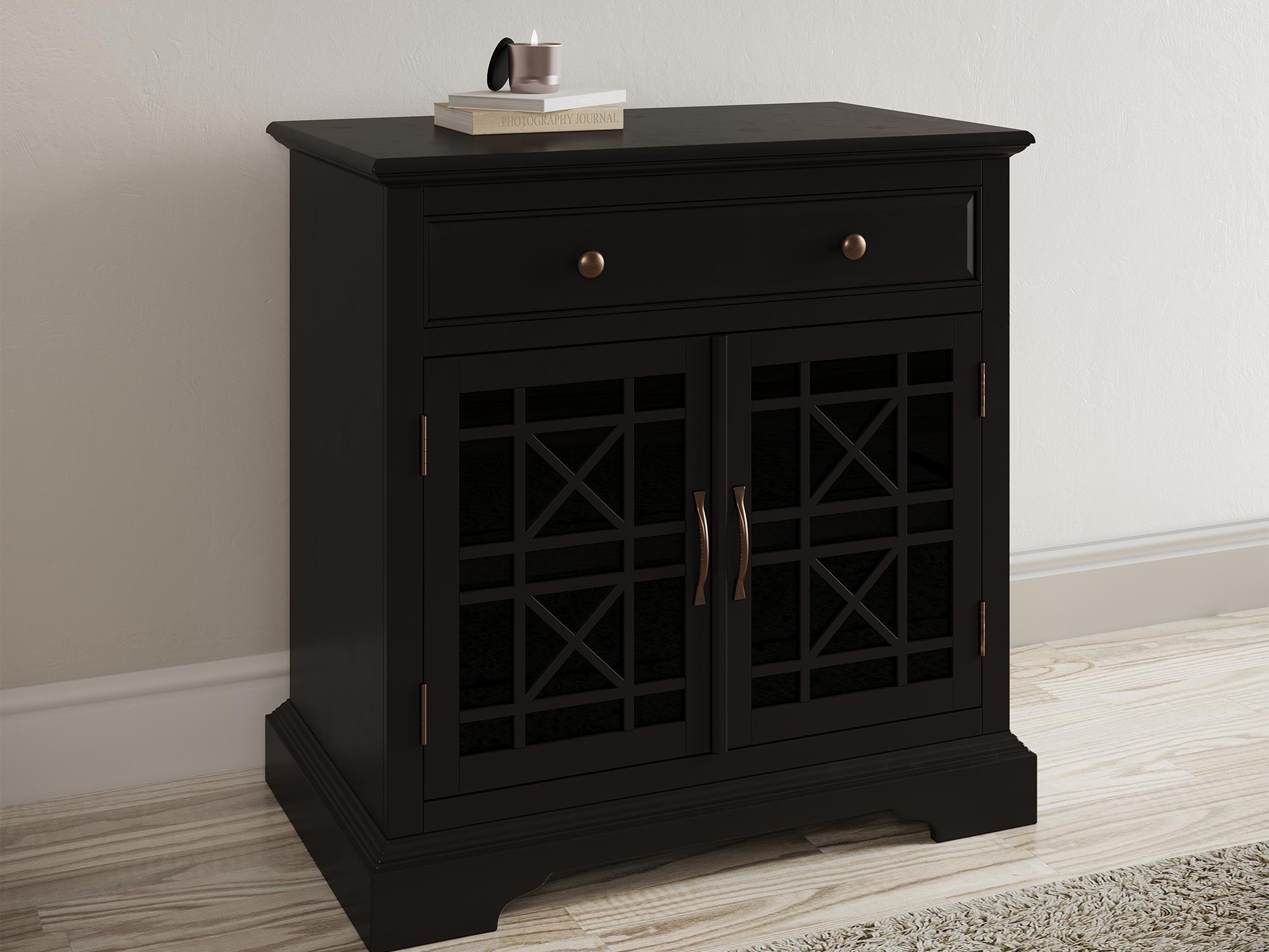 Drewniana komoda z dekoracyjnymi frontami w stylu klasycznym kolor czarny