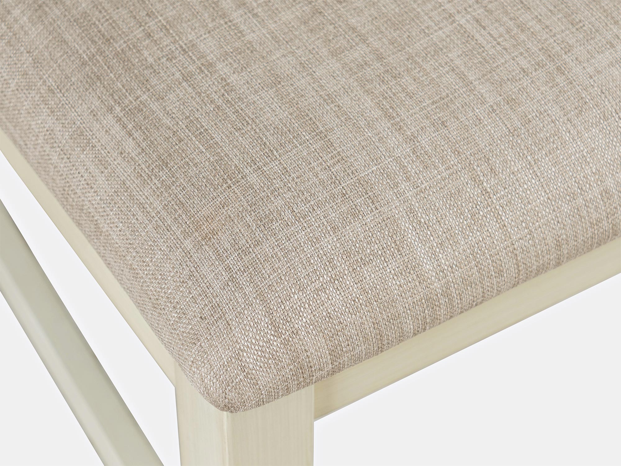 Detal oparcia krzesła w stylu skandynawskim