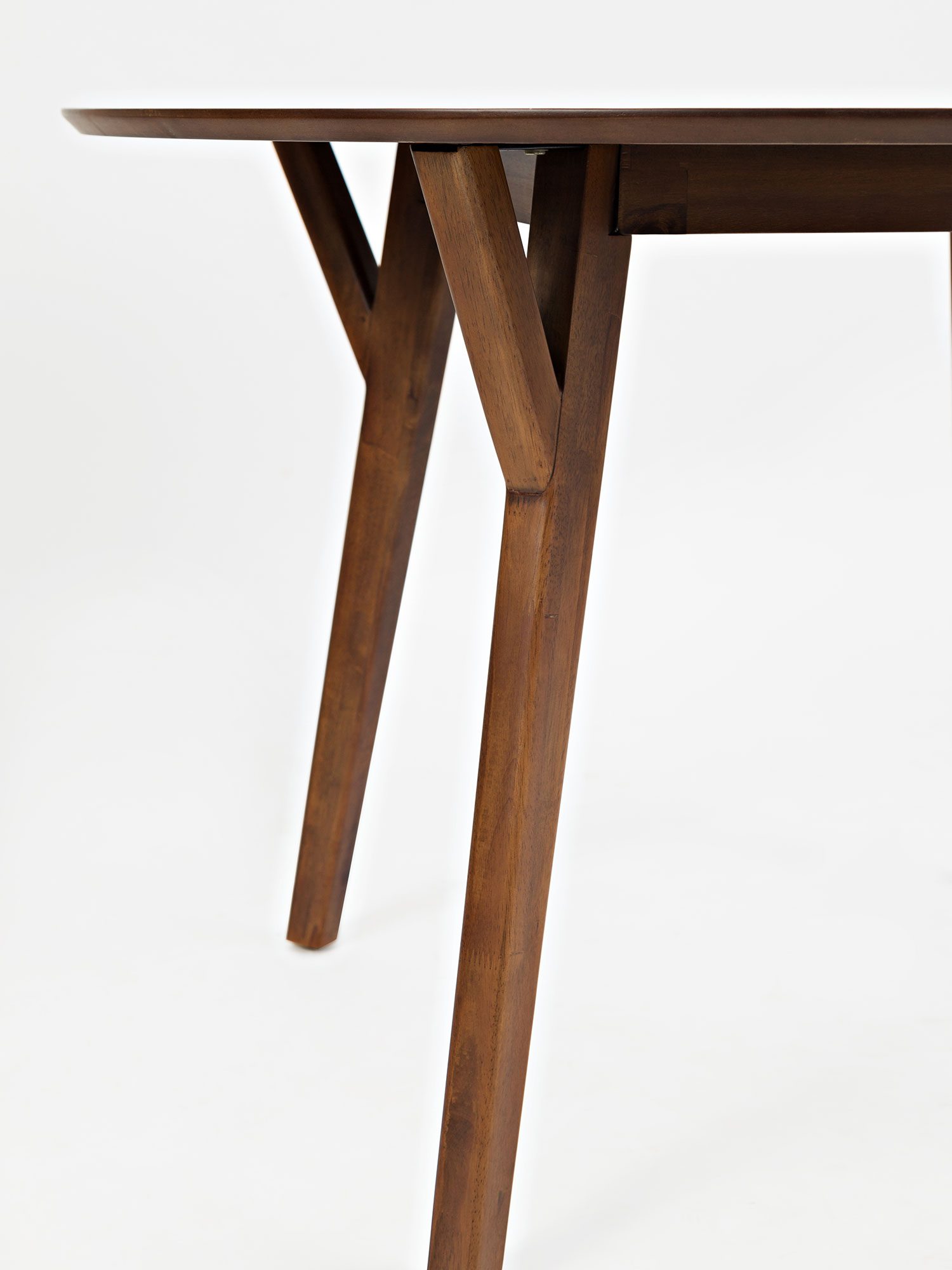 Detale stołu o prostym kształcie