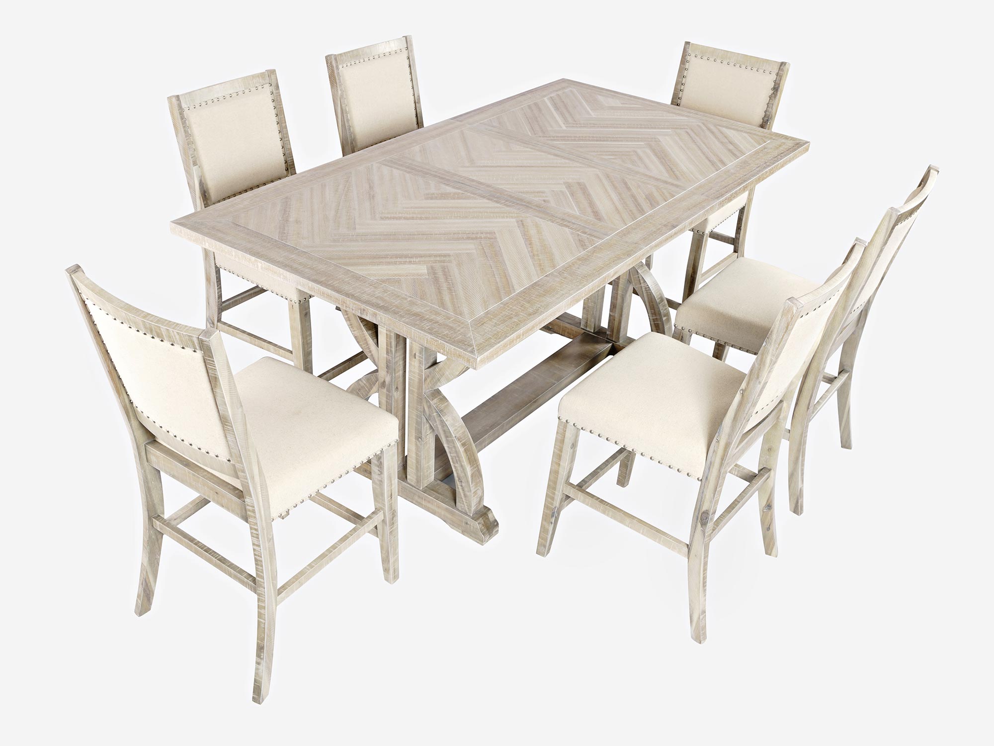 Klasyczny zestaw jadalniany z solidnym, drewnianym stołem i krzesłami