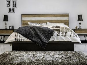 Miniatura 5 - Dřevěná postel s dekorativním čelem v industriálním stylu, přírodní barva