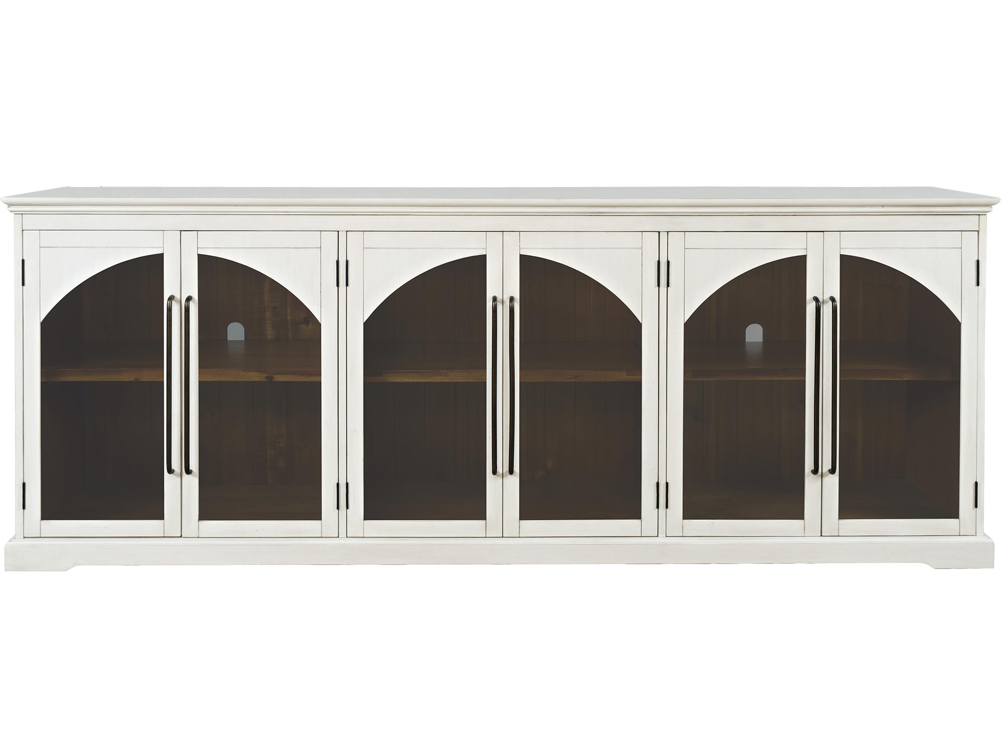 Klasyczna witryna z przeszklonymi drzwiami do salonu