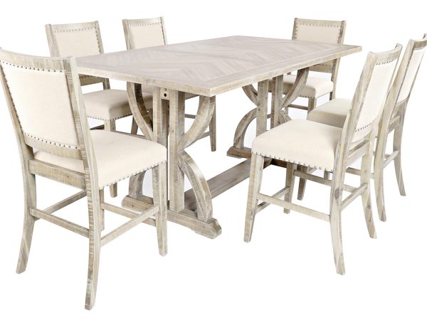 Elegantní stůl do jídelny s dřevěným deskou a bílými židlemi