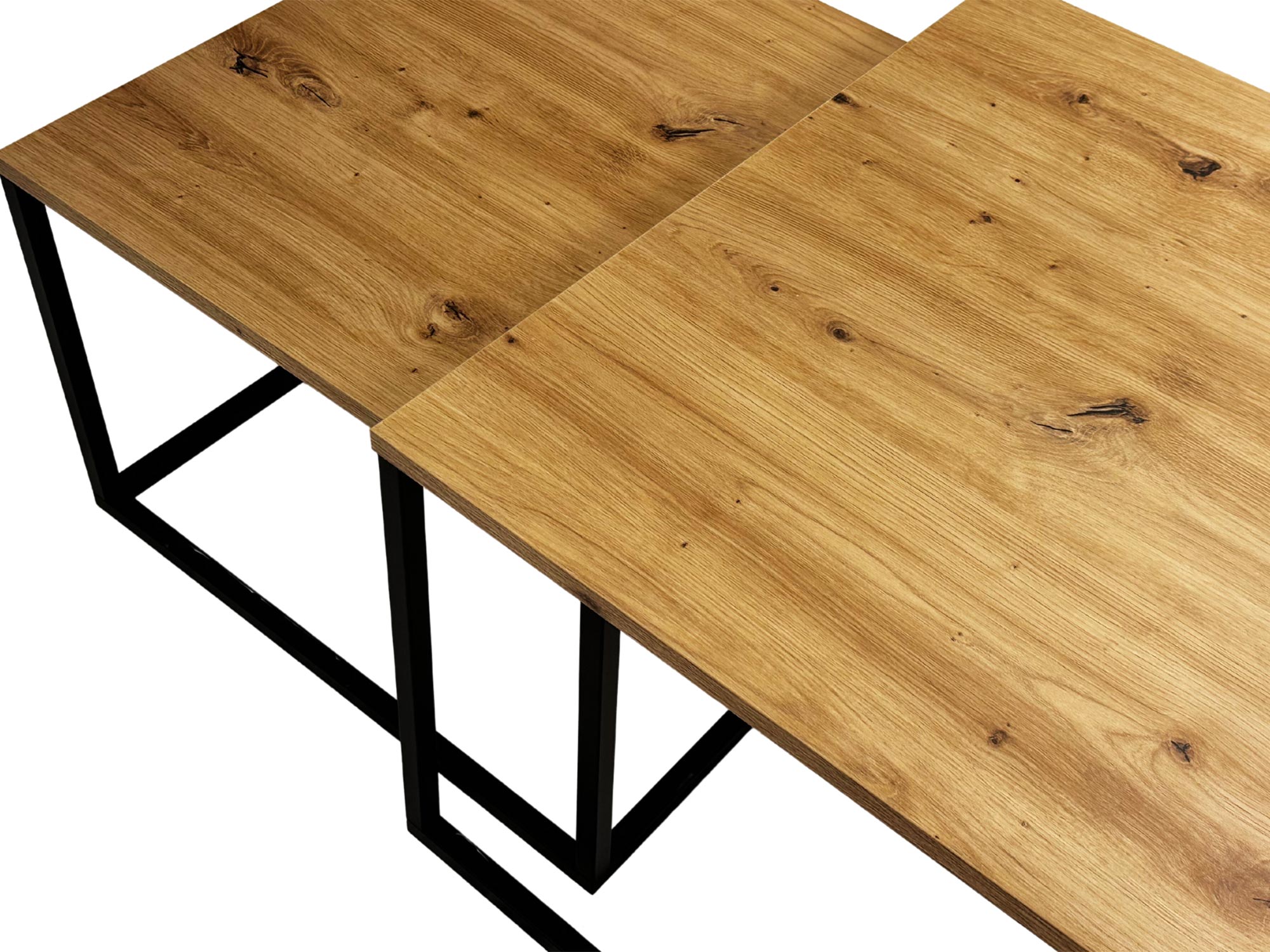 Stolik z prostokątnym blatem i geometryczną podstawą