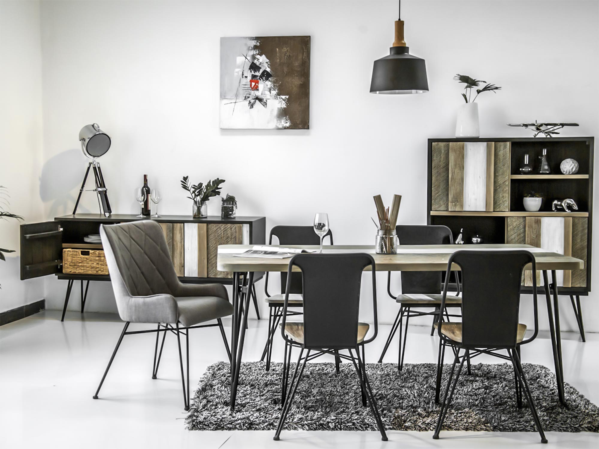 Krzesła tapicerowane retro