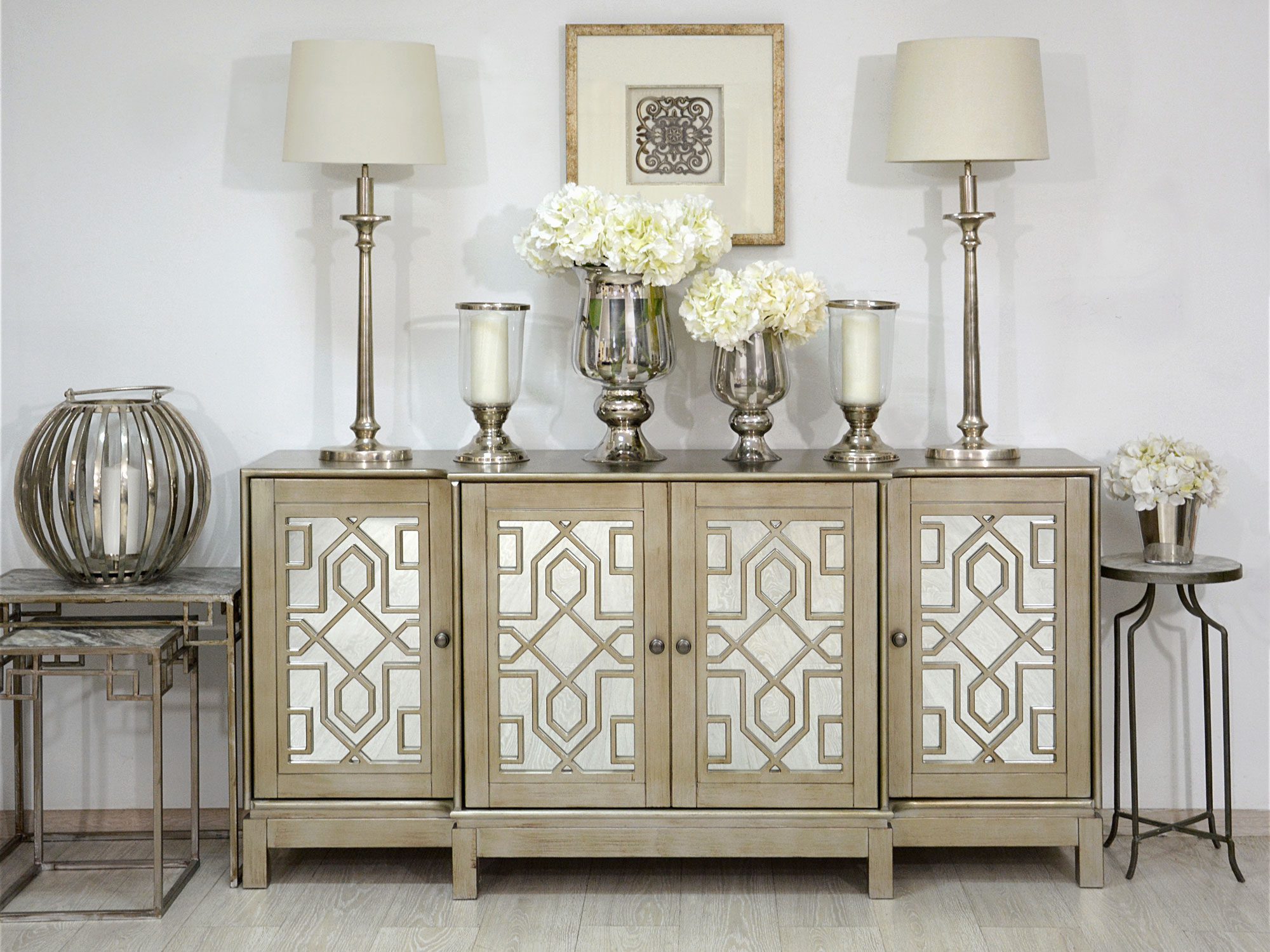 Aranżacja salonu glamour