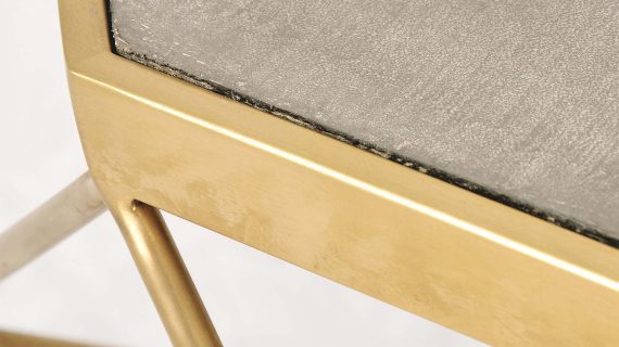 Miniaturka 7 - Stolik kawowy w stylu glamour z geometryczną ramą i cementowym blatem – Luxe