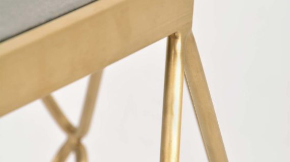 Miniaturka 8 - Stylowy Stolik na złotej ramie z szarym betonowym blatem – Luxe