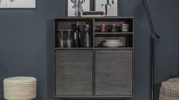 Miniaturka 4 - Szafka z półkami i lamelowymi frontami do jadalni nowoczesnej