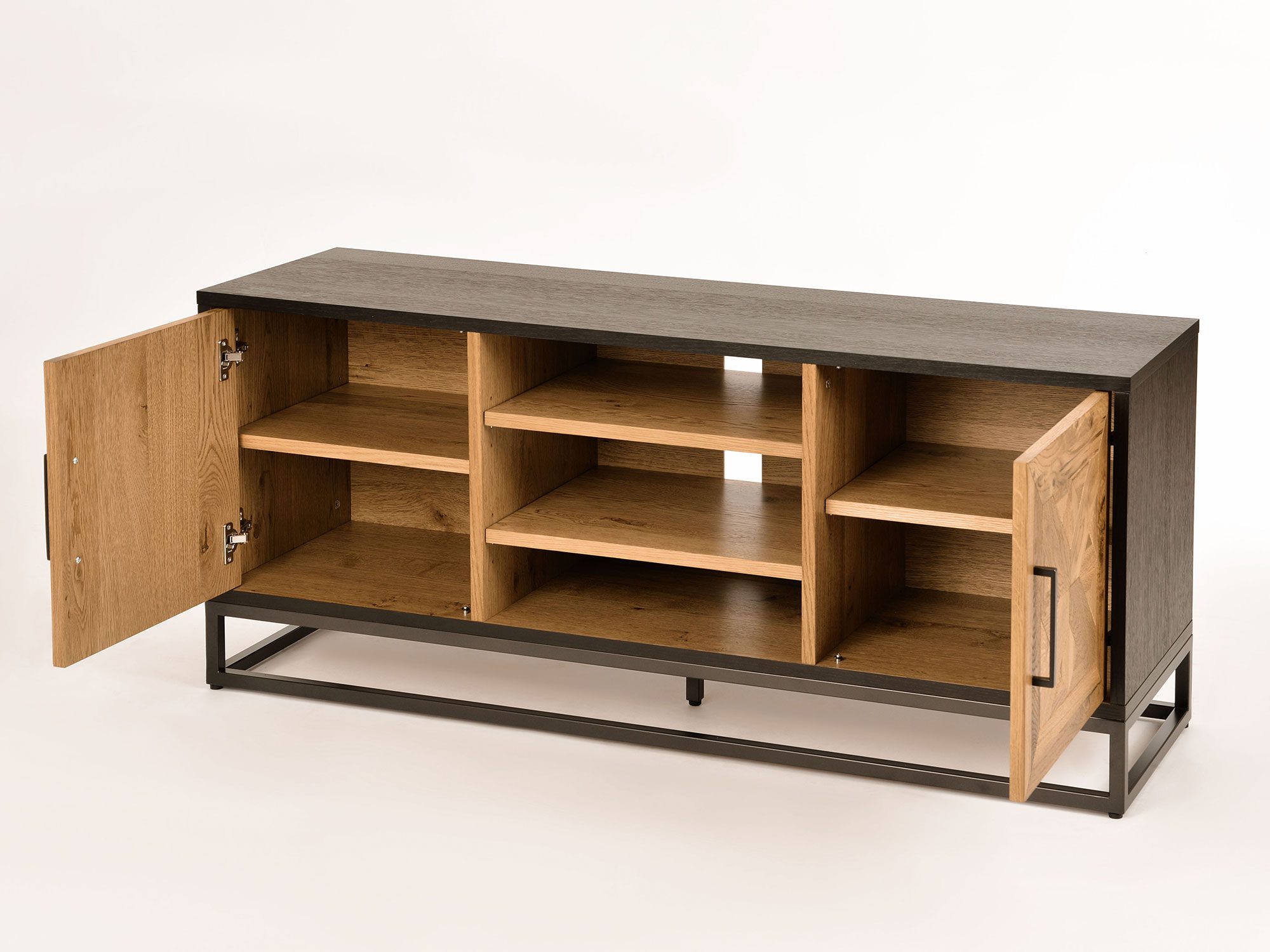 Mebel RTV z dębowymi frontami i szarym blatem w stylu industrialnym