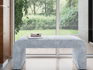 Miniatura 2 - Designová lavice bouclé v barvě stalowym s jednoduchou kovovou základnou