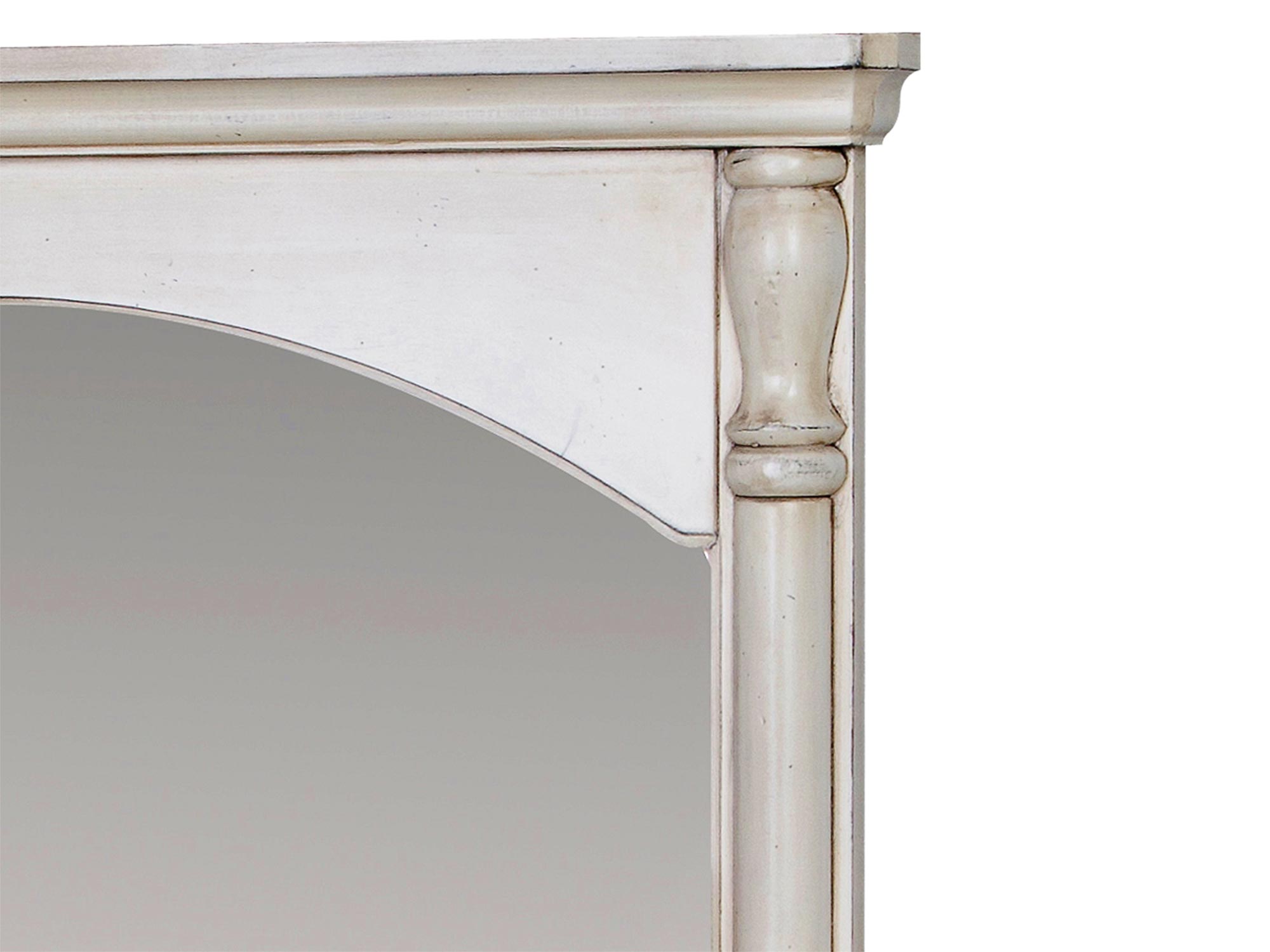 Drewniane lustro w dekoracyjnej ramie w stylu prowansalskim kolor biały