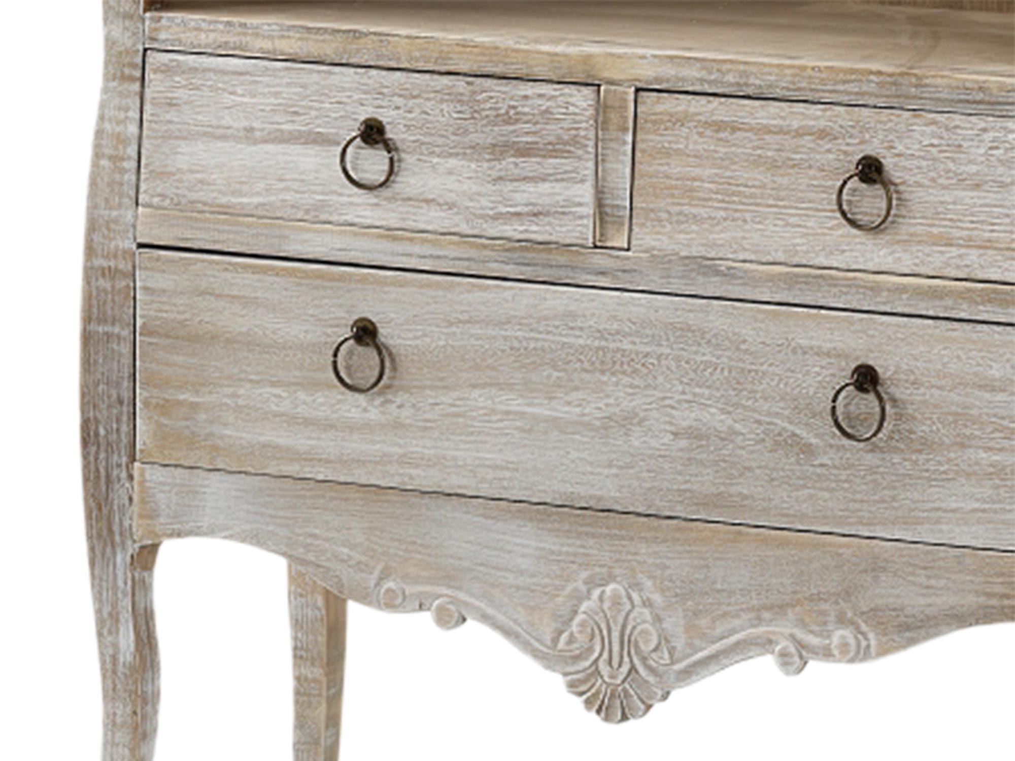 Regał prowansalski w kolorze jasnobrązowym