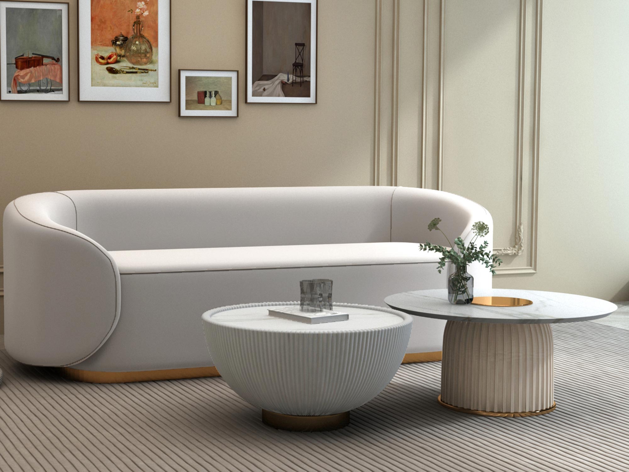 Minimalistyczny salon z białą sofą i okrągłym stolikiem ryflowanym