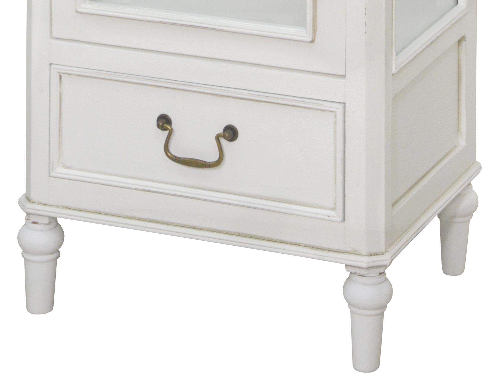 Drewniana szafka nocna z dekoracyjnymi frontami w stylu prowansalskim kolor biały
