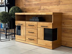 Miniaturka 5 - Komoda RTV z trzema szufladami i ozdobnym panelem tylnym