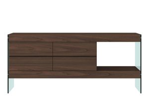Miniatúra 2 - Komoda v orechovej farbe s elegantným akcentom v podobe nôžok z tvrdého skla