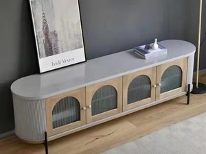 Miniatura 1 - Stylová komoda v barvě šedým v barvě přírodního dřeva
