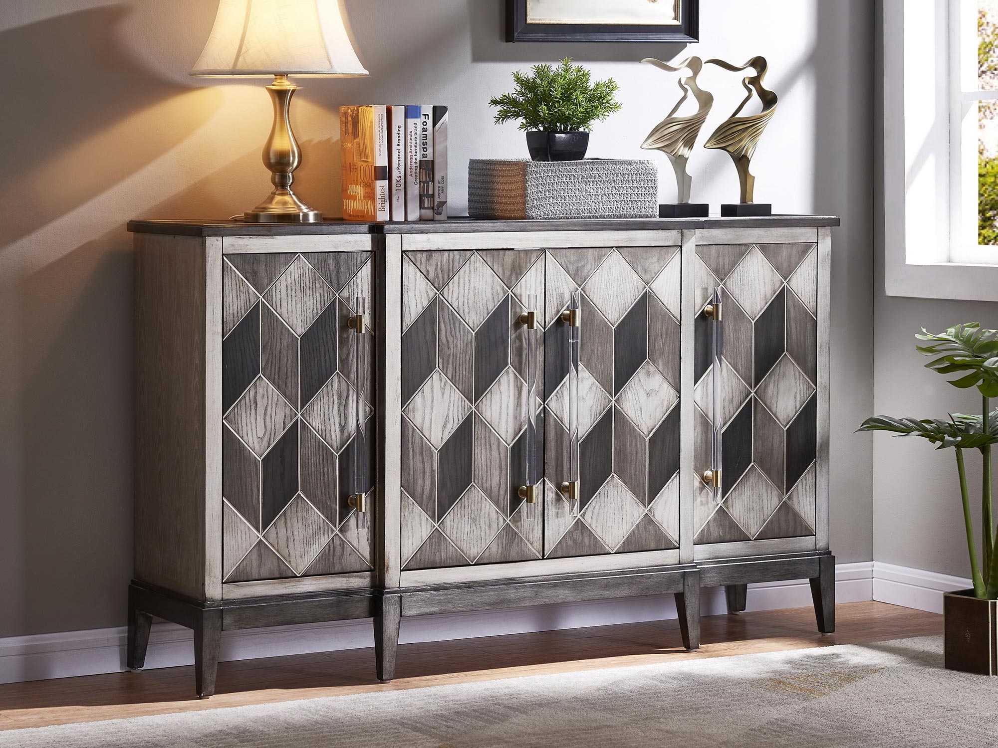 Komoda vintage z mozaikowym frontem i metalowymi nogami