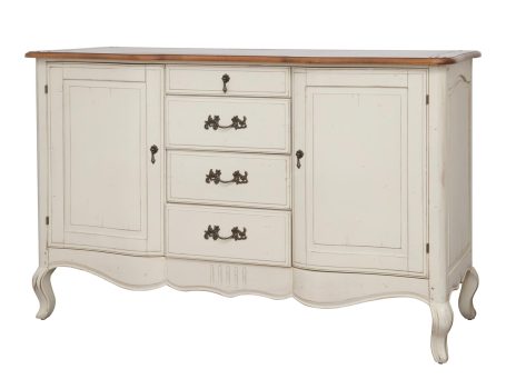 Drewniana komoda z dekoracyjnymi frontami w stylu prowansalskim kolor biały aranżacja sypialni
