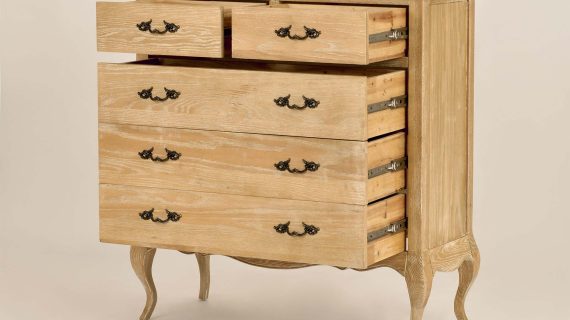 Miniaturka 2 - Komoda Francuska z Giętymi Nogami i Szczotkowaną Powierzchnią – Venezia Oak