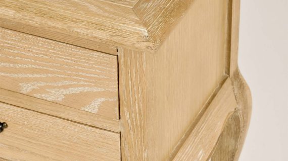 Miniaturka 8 - Szafka Nocna Francuska z Giętymi Nogami i Metalowymi Uchwytem – Venezia Oak