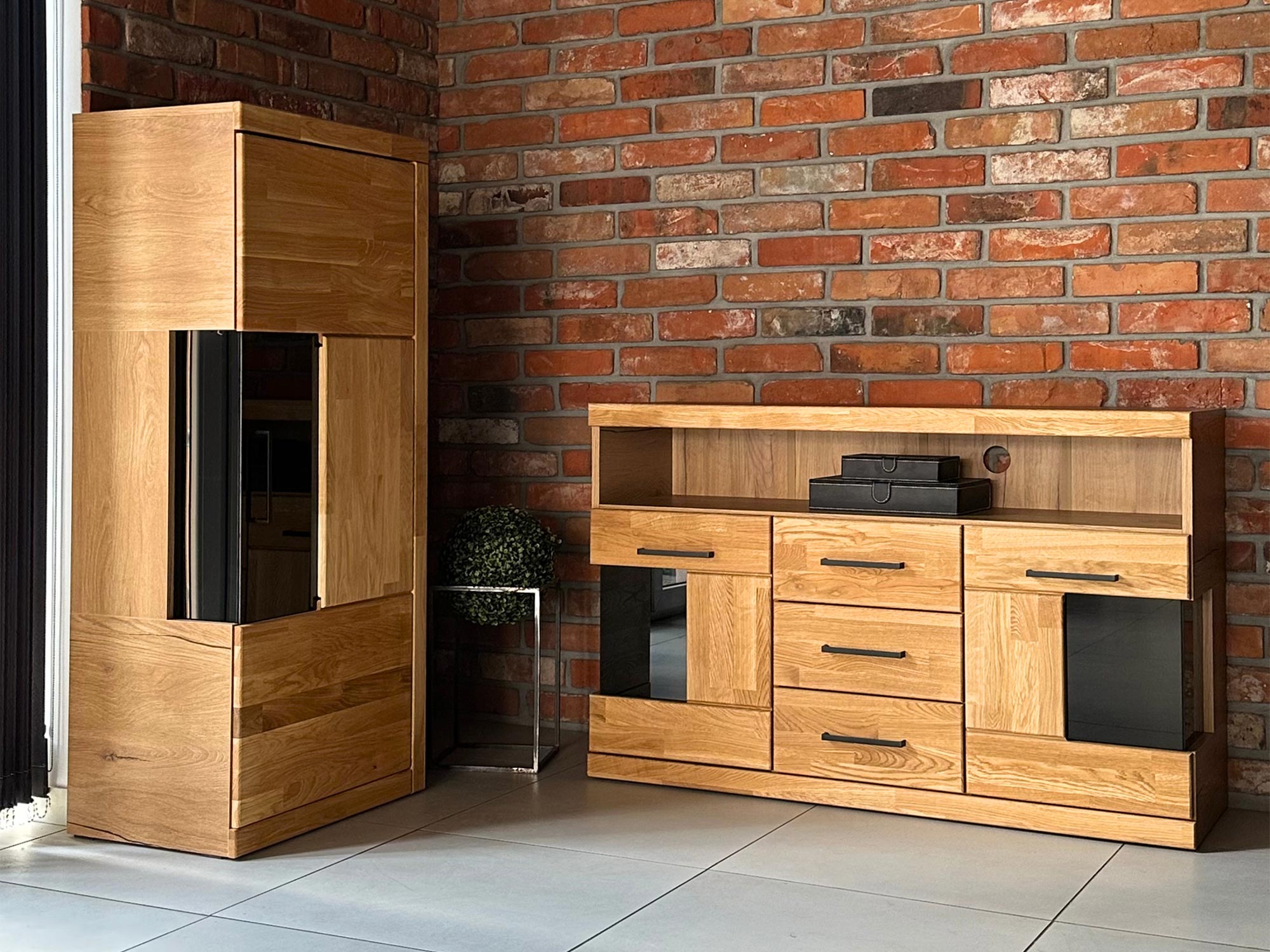 Szafka RTV w aranżacji salonowej, styl nowoczesny