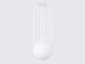 Miniaturka 4 - Biała lampa wisząca z metalową klatką i szklaną kulą zbliżenie