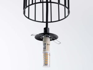 Miniaturka 12 - Żarówka LED G9 z uchwytem sprężynowym lampy wiszącej trójpunktowej zbliżenie