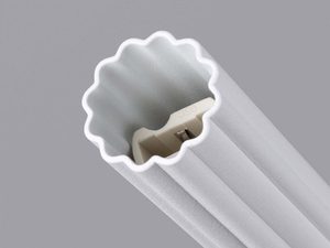 Miniaturka 4 - Przekrój żłobionego klosza lampy z gniazdem ceramicznym G9