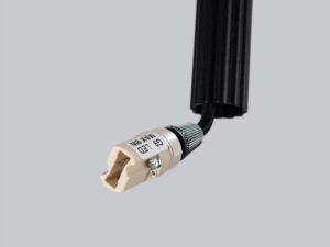 Miniaturka 12 - Detal gniazda G9 lampy wiszącej czarnej z ryflowanym kloszem