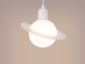 Miniaturka 5 - Lampa wisząca Saturn biała ze świecącą kulą ciepłe światło zbliżenie