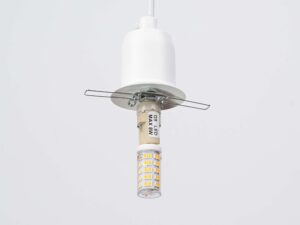 Miniaturka 11 - Żarówka LED G9 w gnieździe lampy sufitowej Saturn zbliżenie