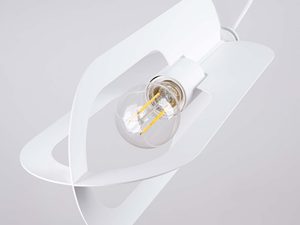 Miniaturka 8 - Detal białej lampy wiszącej z żarówką filamentową LED