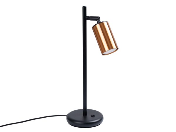 Lampa biurkowa czarna z miedzianym kloszem cylindrycznym na białym tle