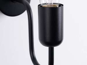 Miniaturka 6 - Czarna oprawka kinkieta metalowego z żarówką filamentową