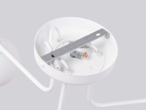 Miniaturka 4 - Gniazdo G9 lampy sufitowej trójramiennej białej z oznaczeniem LED MAX 8W