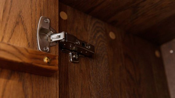 Miniaturka 7 - Szafka RTV 165 cm tabacco 4-drzwiowa Essentia