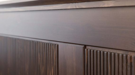 Miniaturka 3 - Skandynawskie klasyczne sosnowe łóżko Kalari