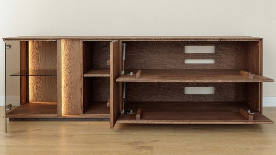 Miniaturka 1 - Nowoczesna dębowa szafka RTV 185 cm Essentia