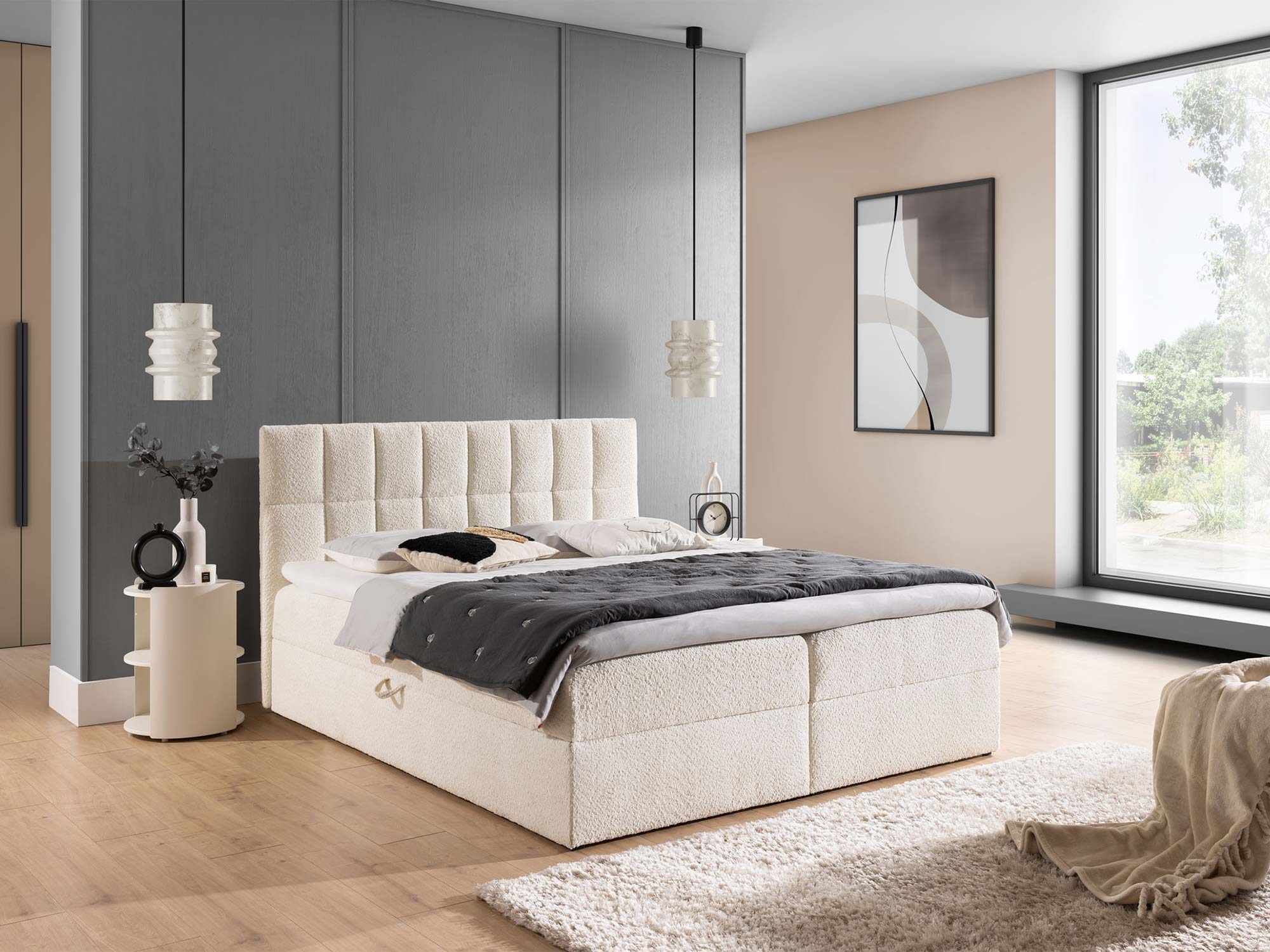 Krémová čalouněná buklé postel s elegantním kostkovaným prošíváním