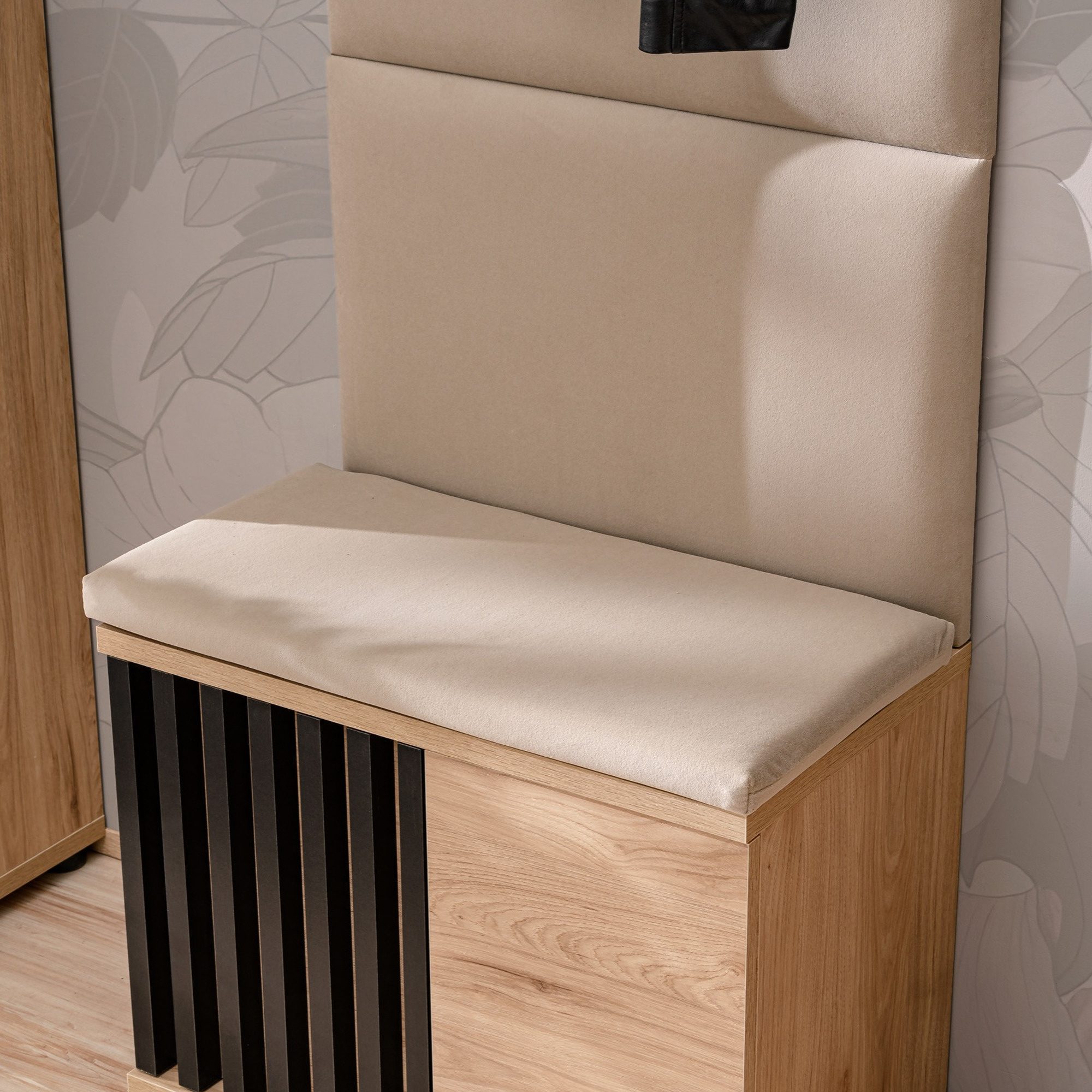 Beige Sitzbank Pedrivo mit Kissen