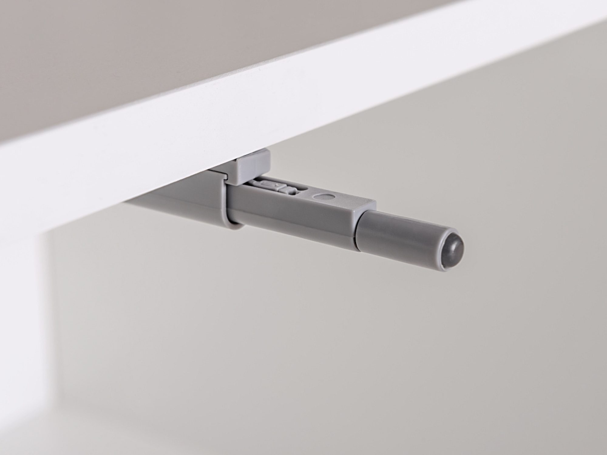 TV-Wohnwand Flavero 310 cm mit 3 LED-Vitrinen