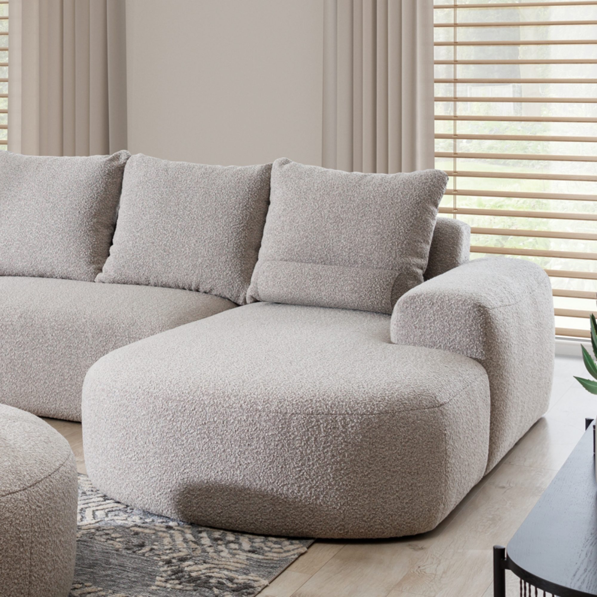 Ecksofa Brunelio mit Ottomane im Wohnzimmer