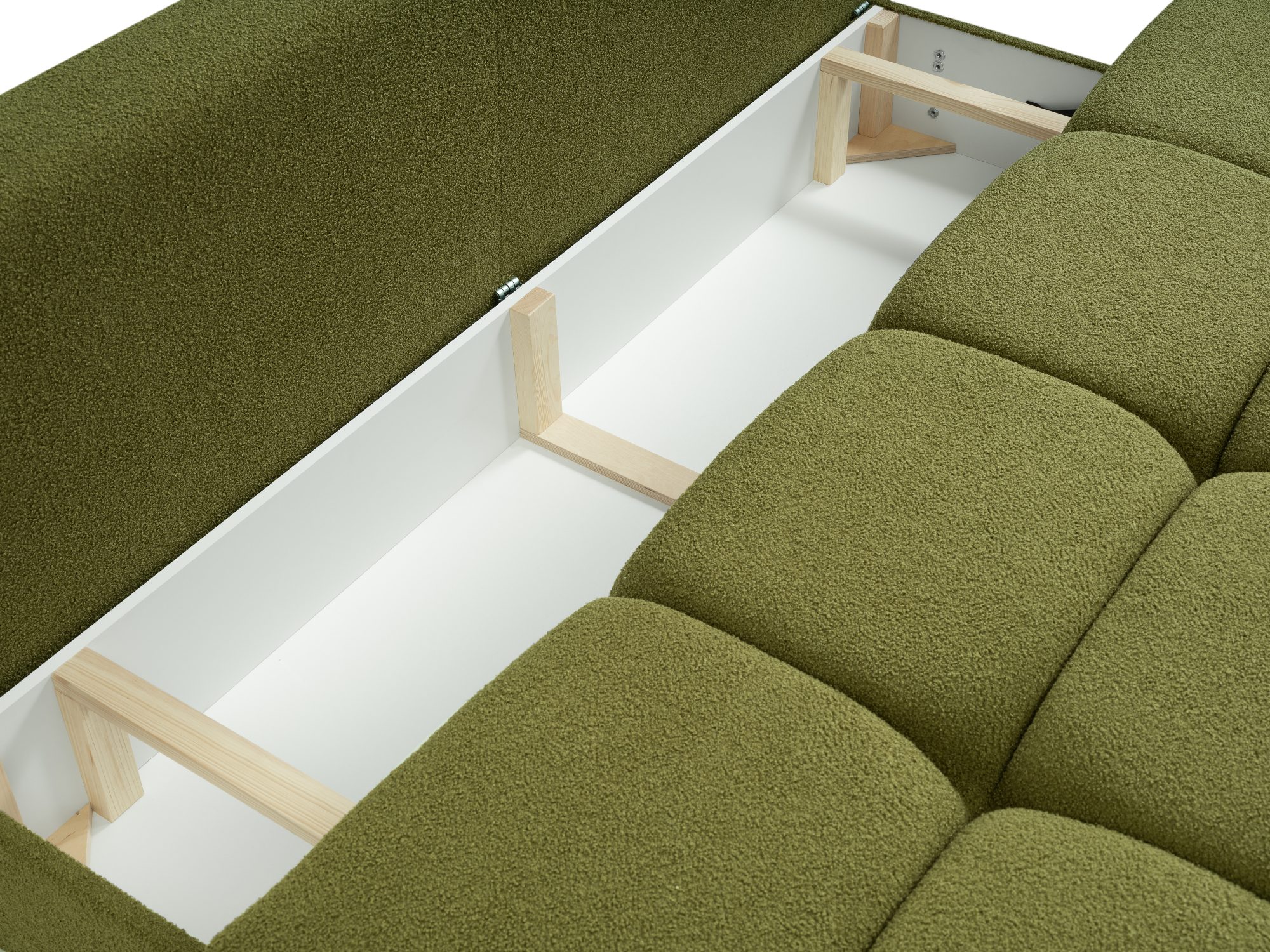 Sofa Elbano – Bettkasten unter der Sitzfläche aus schräger Perspektive