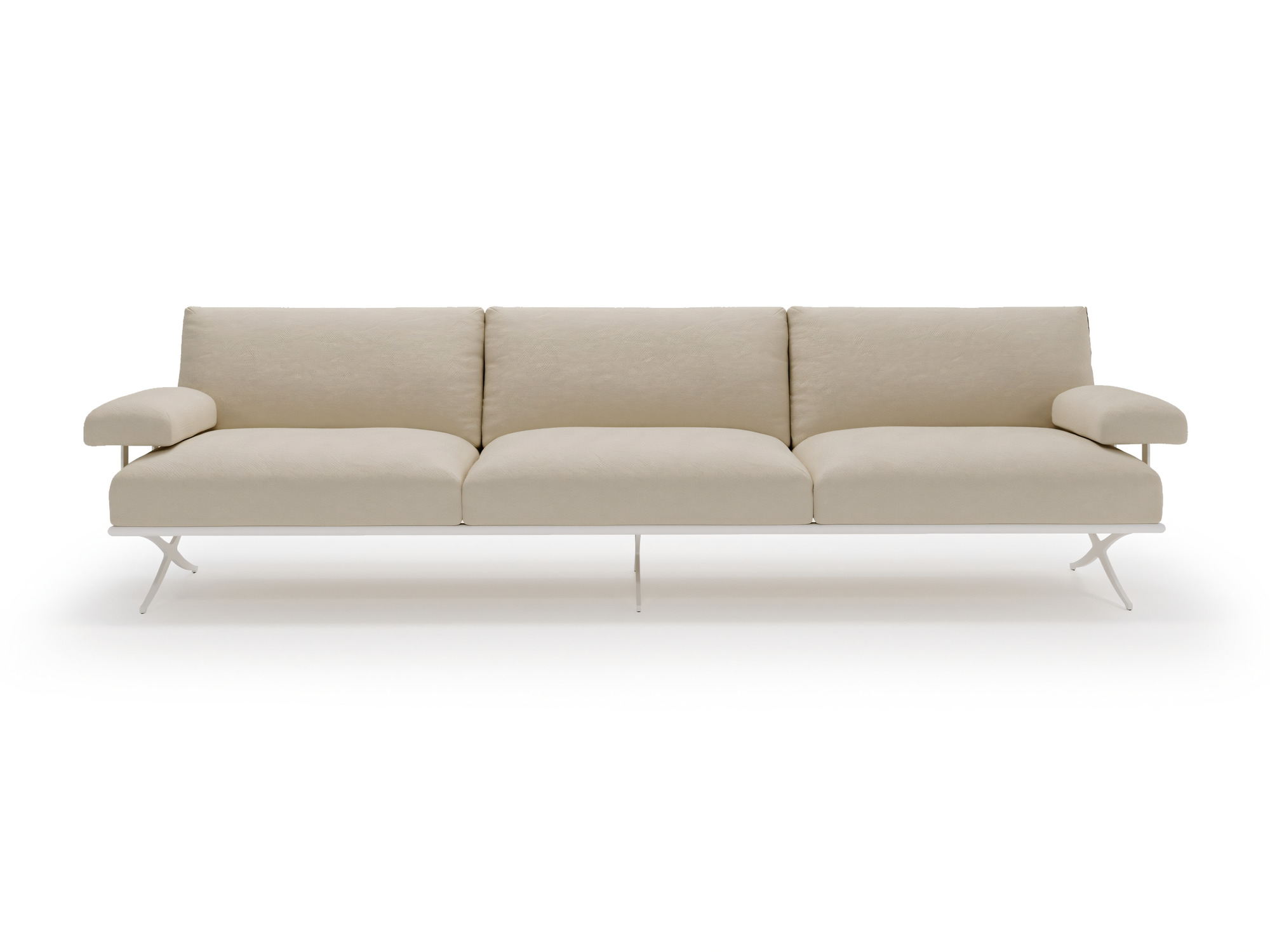 Celestra Gartensofa für drei Personen mit Armlehnen auf beiden Seiten, Vorderansicht