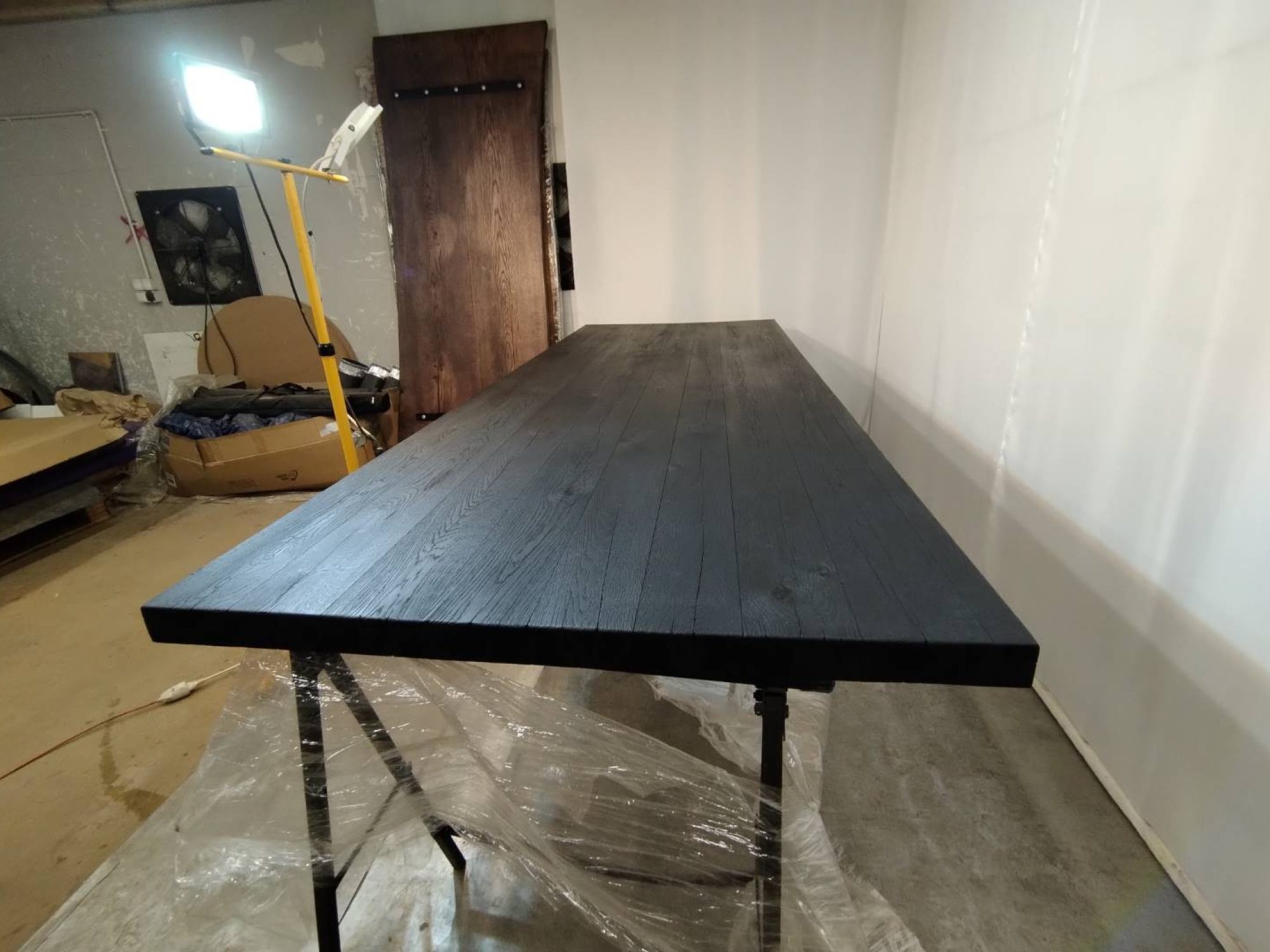 CARBONO – detal obrysu